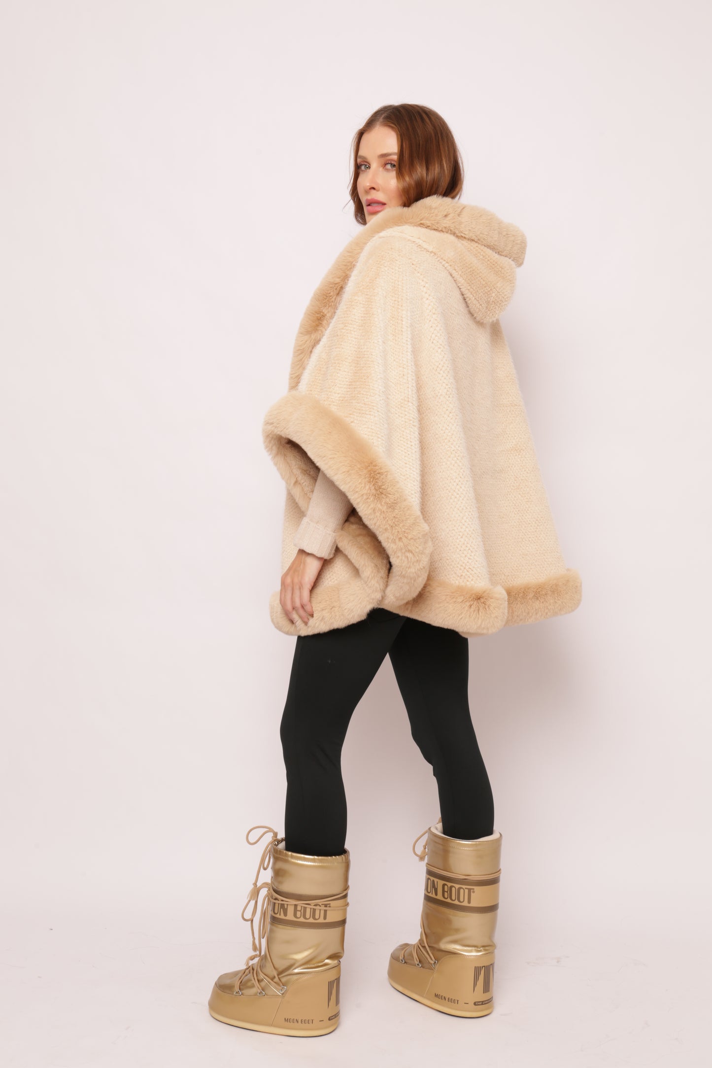 Poncho St Moritz Camel